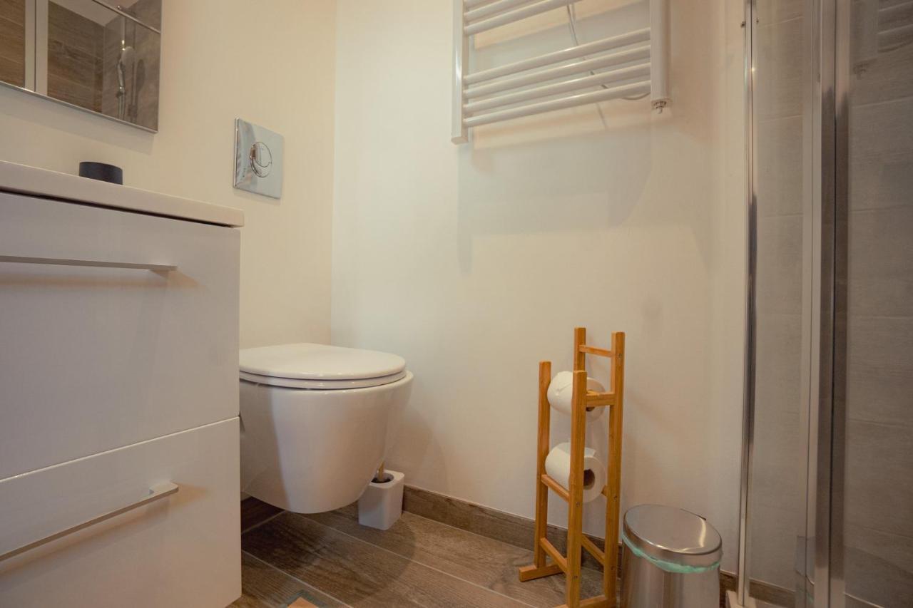 Appartement Cozy Avec Stationnement Gratuit Saint-André-les-Vergers Exterior foto